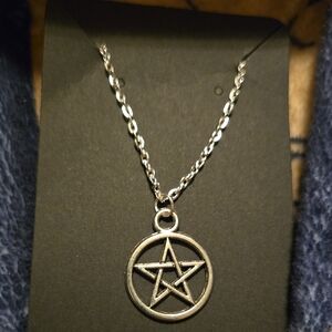 Silver Pentagram Pendant Necklace